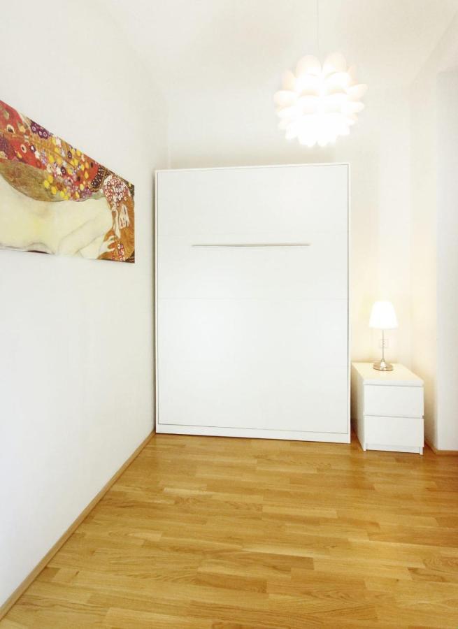 Herzlich Willkommen - Kuess Die Hand Wien Exteriör bild